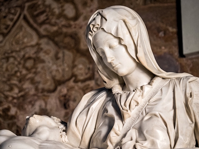 img-Pieta-Michelangelo-dettaglio